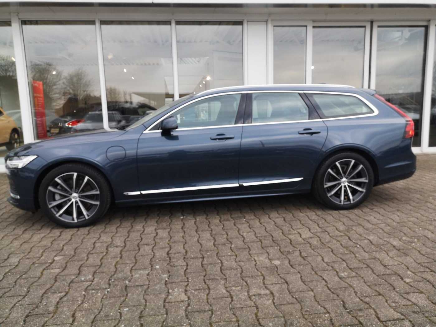 Volvo  Recharge T8 AWD Automatik AHK|PANO|LED|CAM|