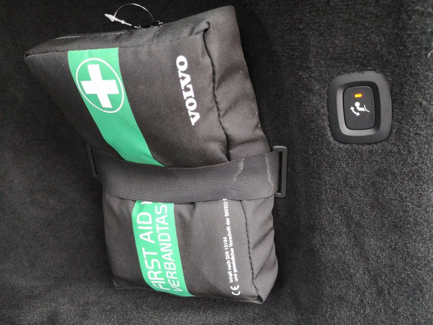 Volvo  Recharge T8 AWD Automatik AHK|PANO|LED|CAM|
