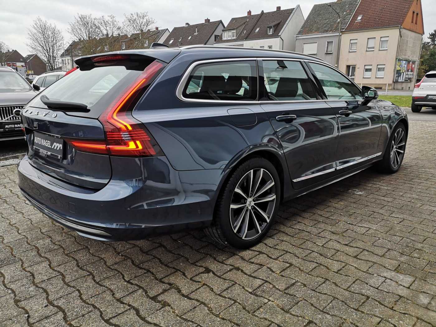 Volvo  Recharge T8 AWD Automatik AHK|PANO|LED|CAM|