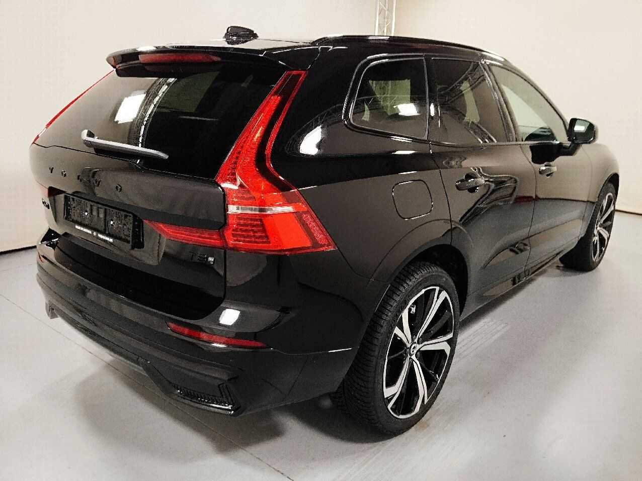 Volvo  Recharge T8 AWD Plus Black Edition