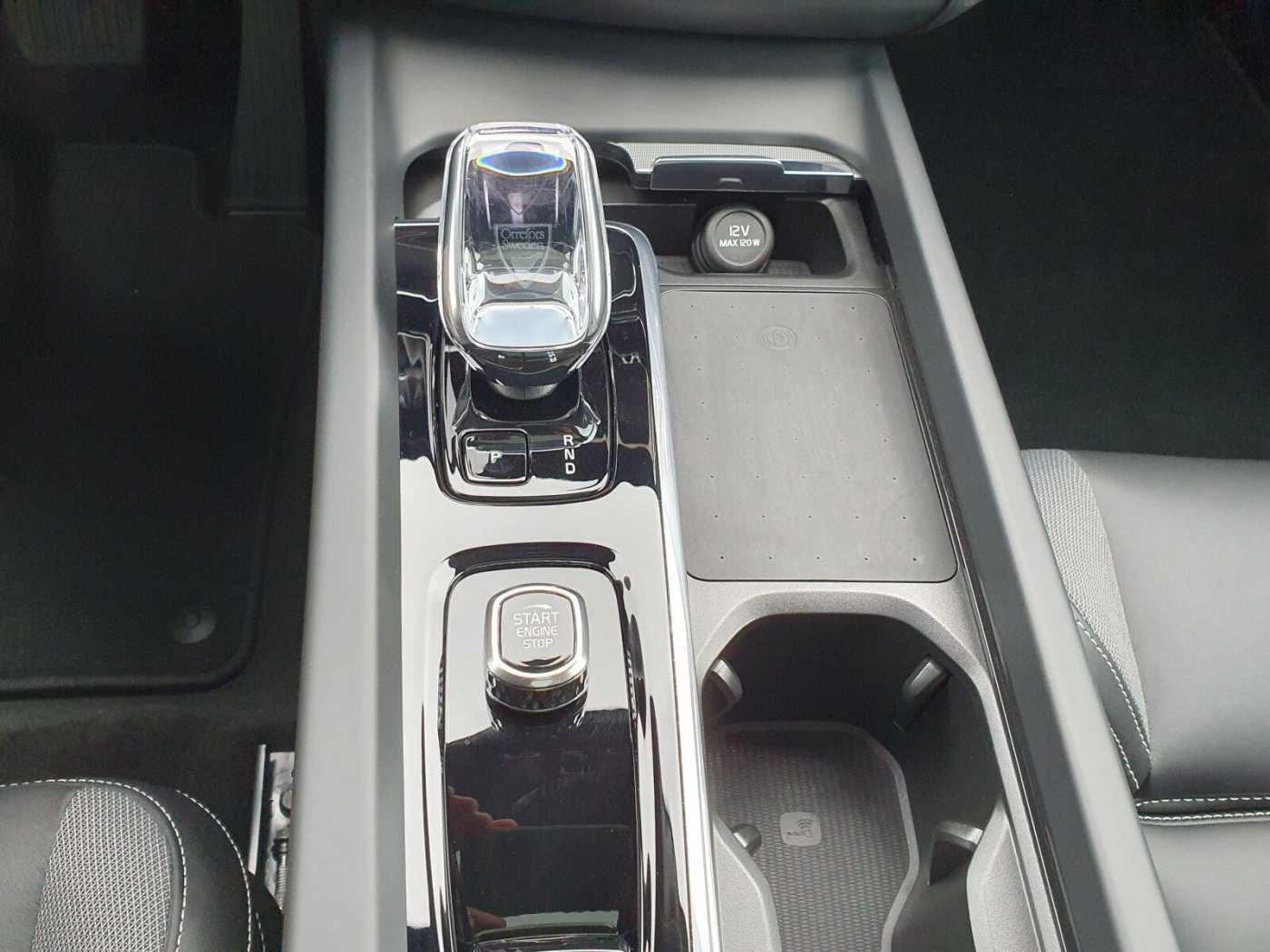 Volvo  Recharge T8 AWD Plus Black Edition