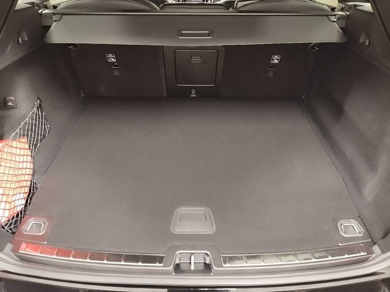 Volvo  Recharge T8 AWD Plus Black Edition