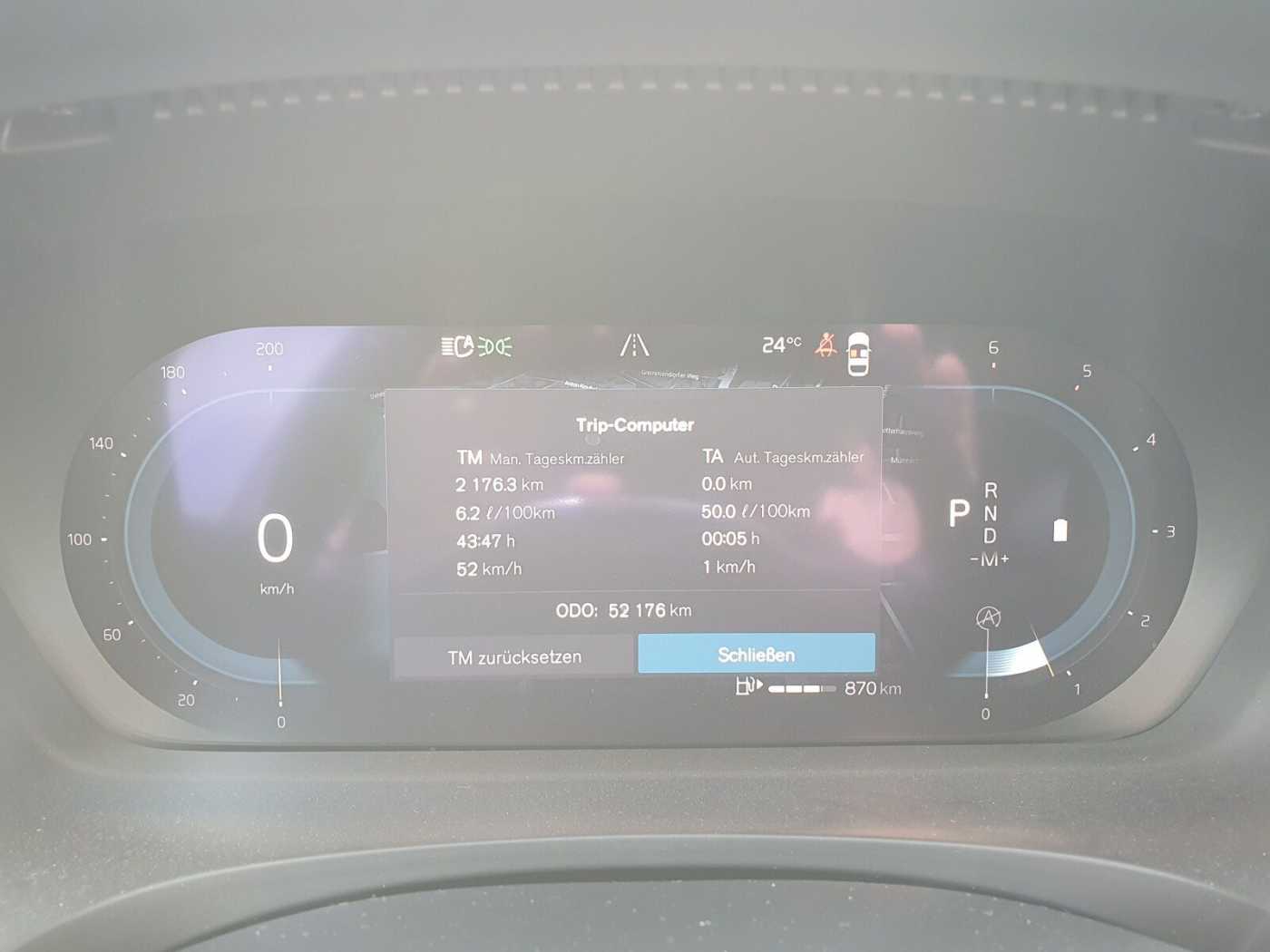 Volvo  B4 Ultimate Dark SD/Keyless-Start/Autom. /LED