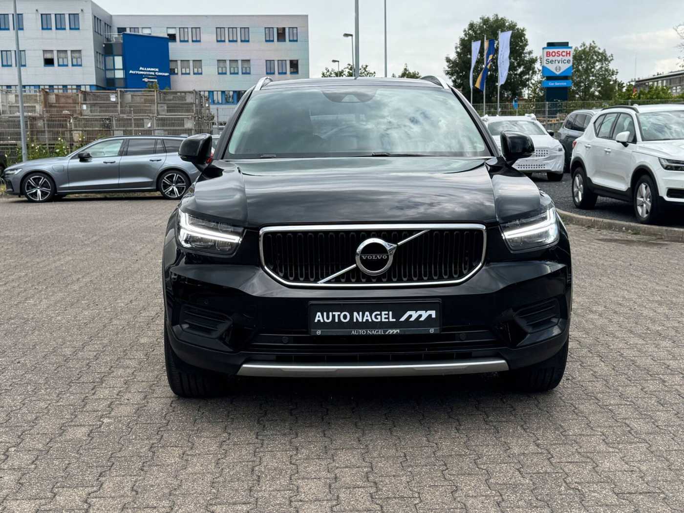 Volvo  B4 Core Keyless-Start/Standheizung/Autom.