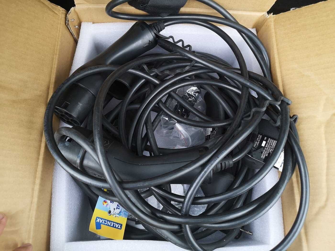 Volvo  Recharge T6 Plus Dark