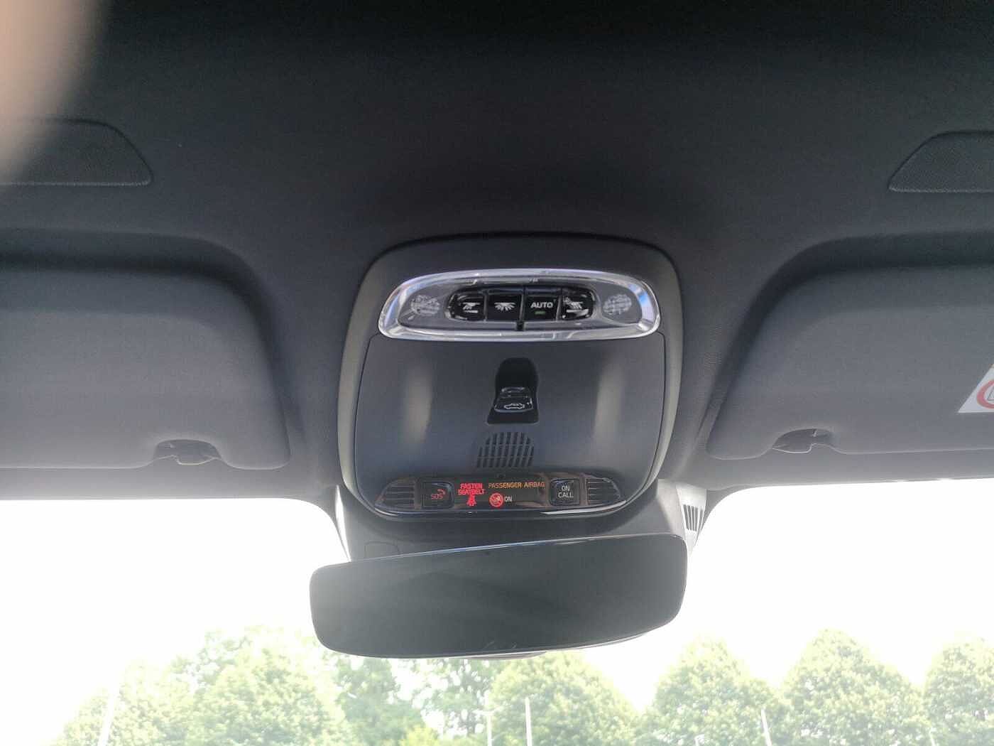 Volvo  Recharge T6 Plus Dark