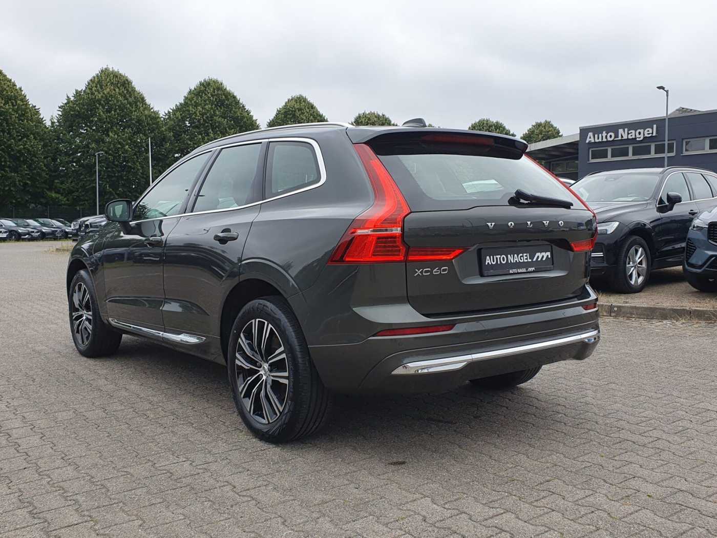 Volvo  Recharge T6 Inscription |PANO|AHK