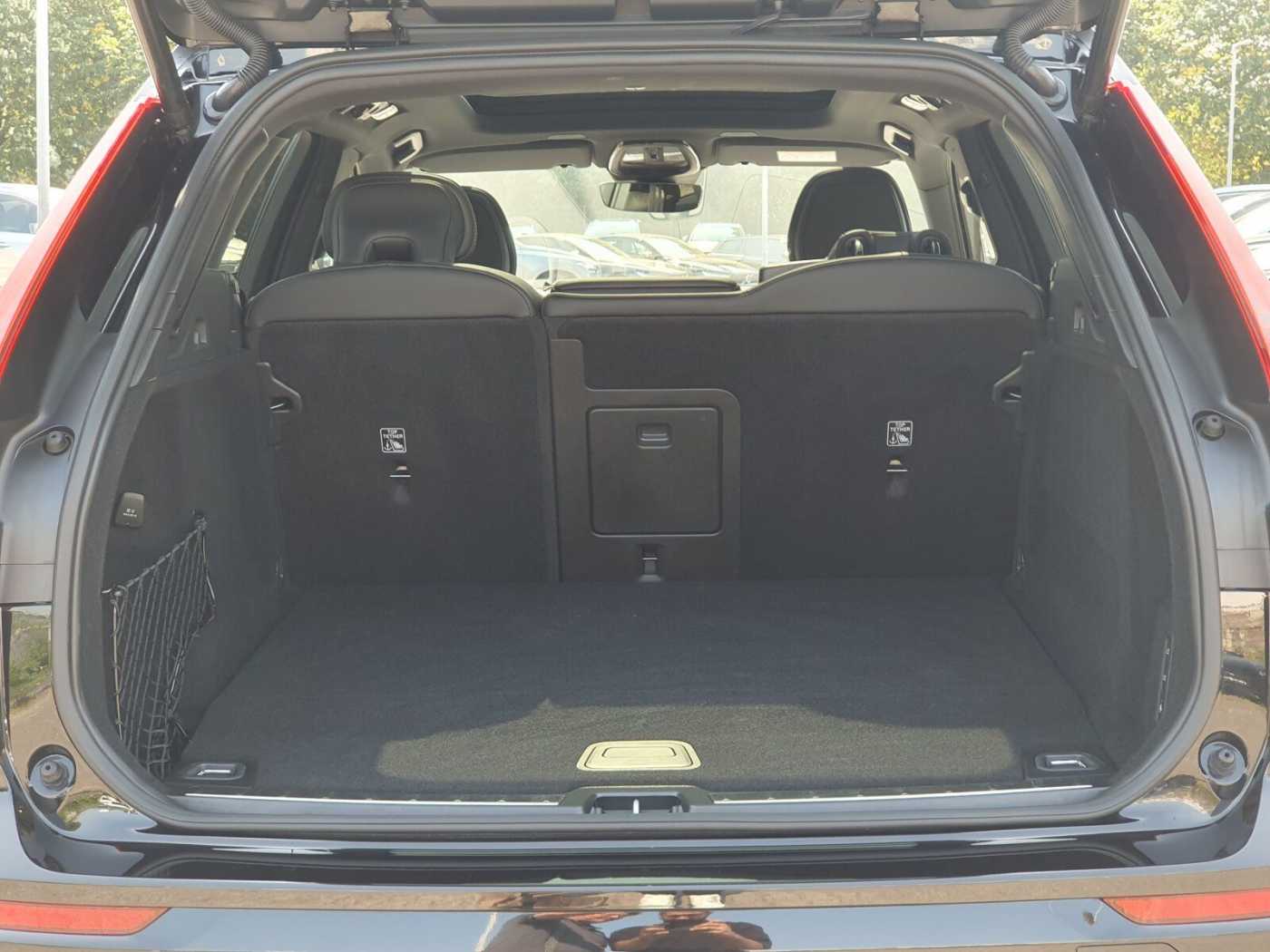 Volvo  T6 Ultra Black Edition |LUFT|AHK|B&W|