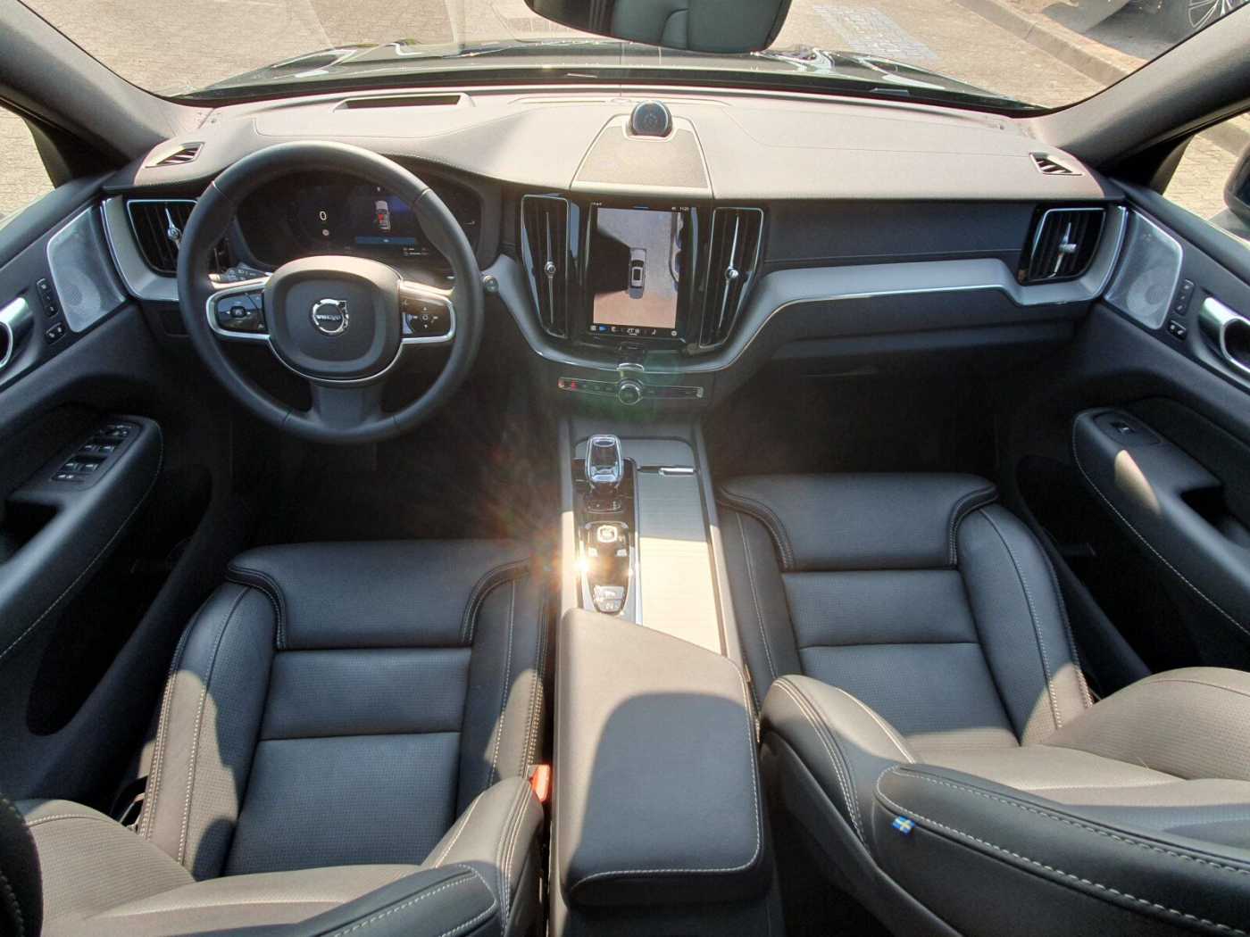 Volvo  T6 Ultra Black Edition |LUFT|AHK|B&W|