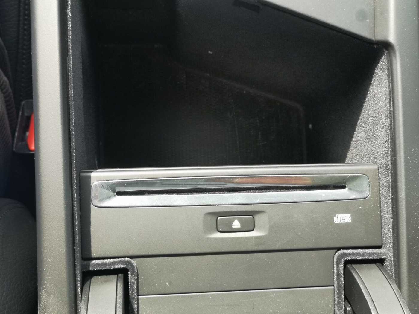 Volvo  D3 Momentum Navi/SD/Keyless-Start/Autom. /LED