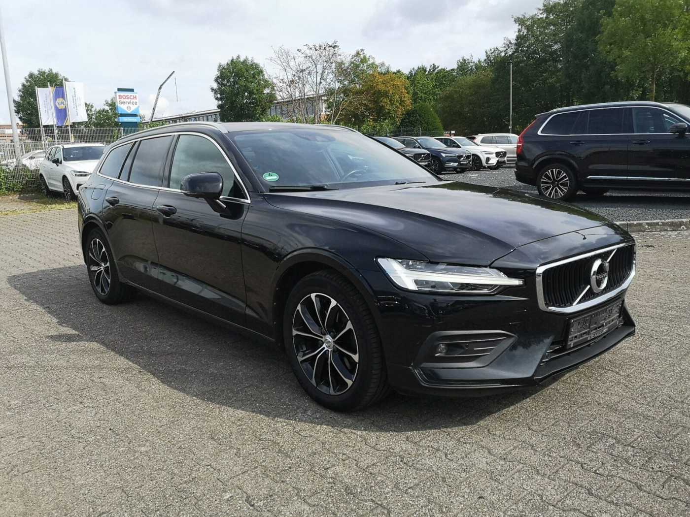 Volvo  D3 Momentum Navi/SD/Keyless-Start/Autom. /LED