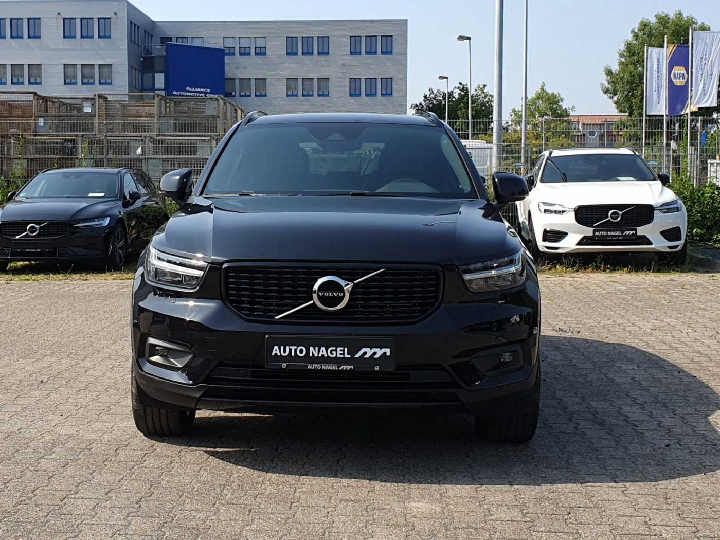 Volvo  T5 Twin Engine R-Design