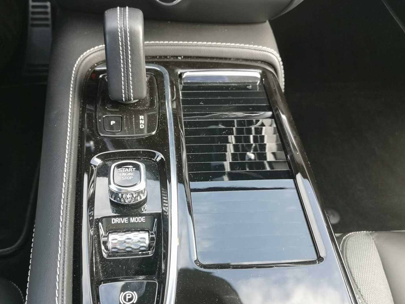 Volvo  T6 Twin Engine AWD R Design Plug-In Navi/SHD