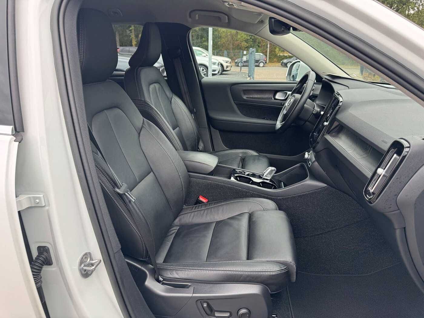 Volvo  T5 Plus Bright Plug-In Navi/Keyless-Start