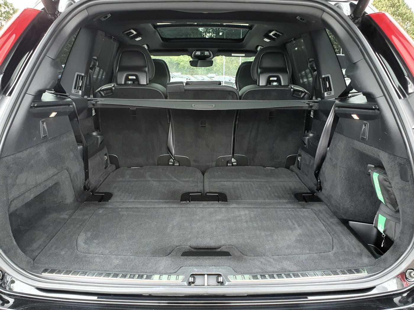 Volvo  T8 AWD Plus Dark Plug-In SD/Keyless-Start