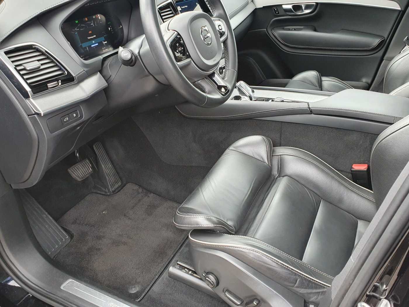 Volvo  T8 AWD Plus Dark Plug-In SD/Keyless-Start