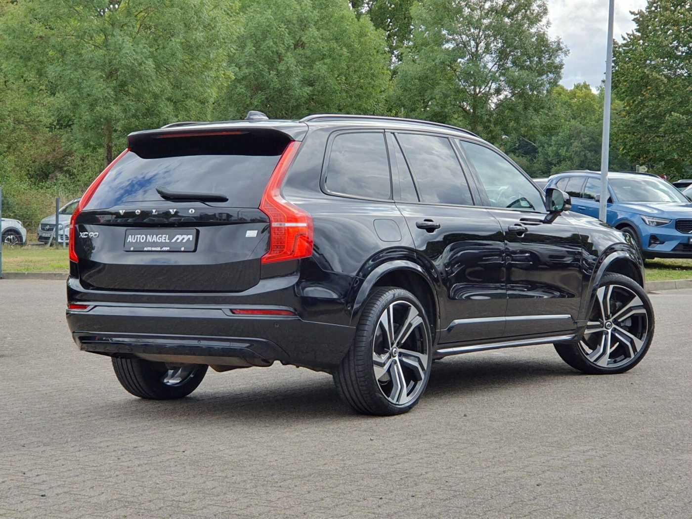 Volvo  T8 AWD Plus Dark Plug-In SD/Keyless-Start
