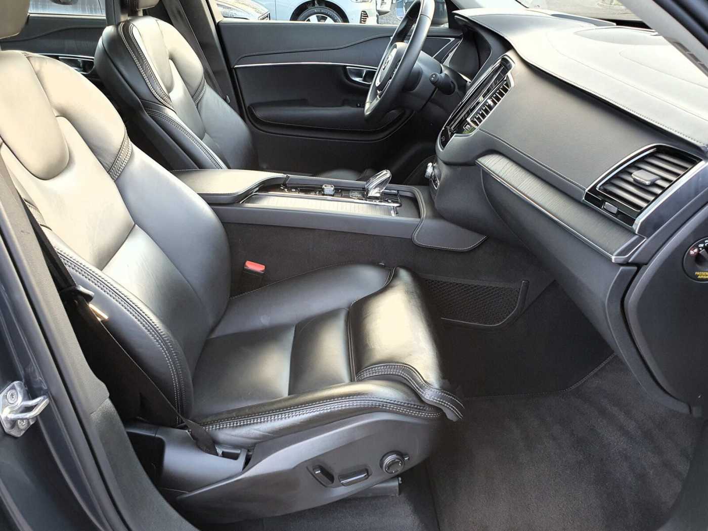 Volvo  T8 AWD Inscription