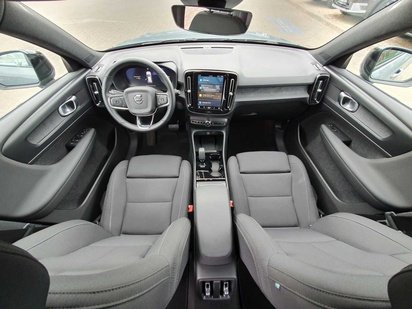 Volvo  P8 Pure Electric Plus Recharge Standheizung