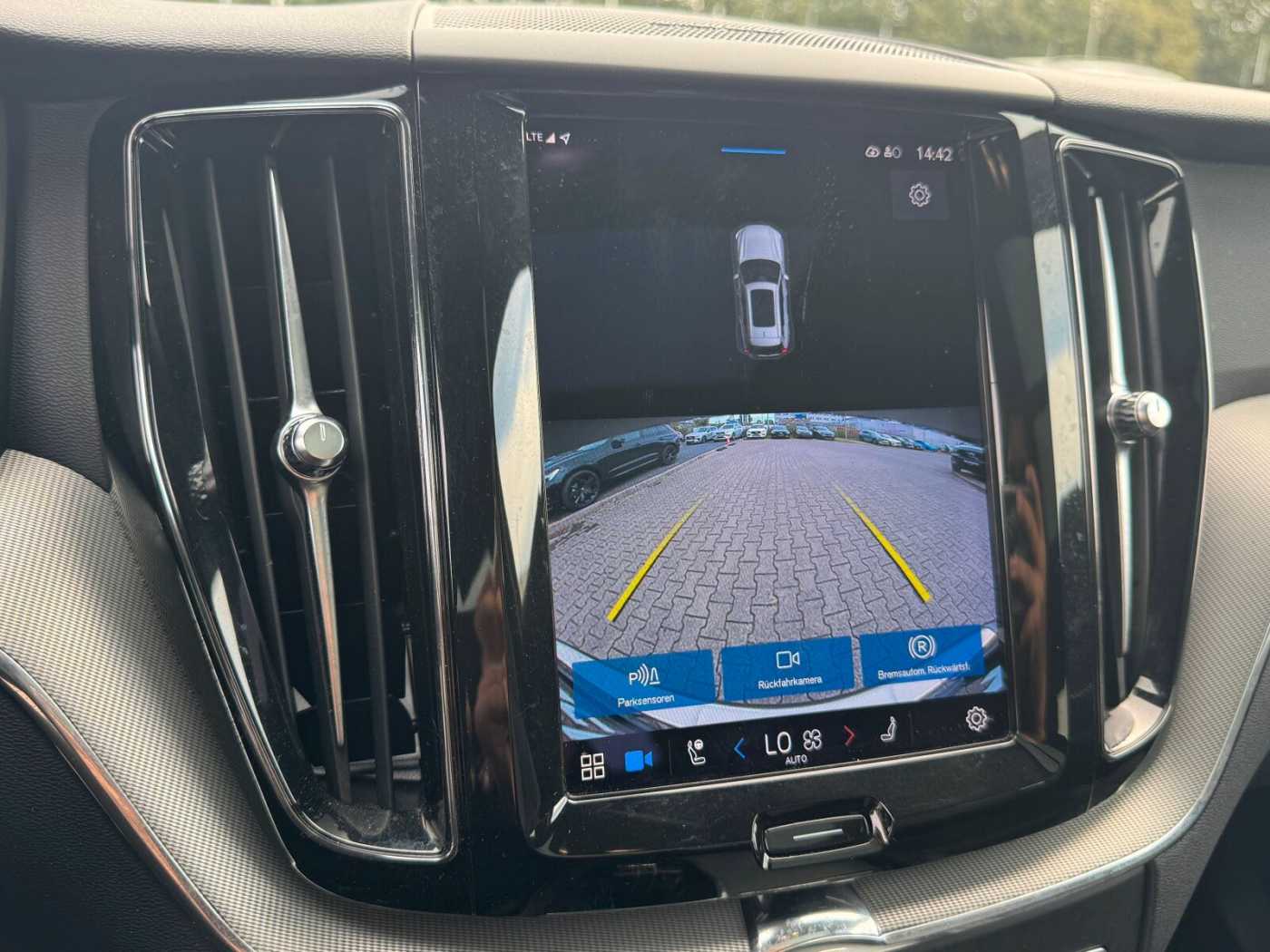 Volvo  Recharge T6 R-Design SD/Keyless-Start/Klima