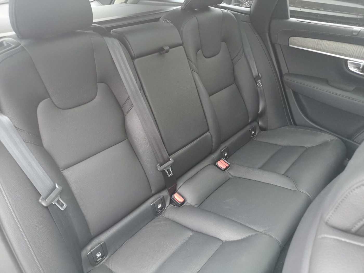 Volvo  B4 Inscription SD/Keyless-Start/Autom. /Klima