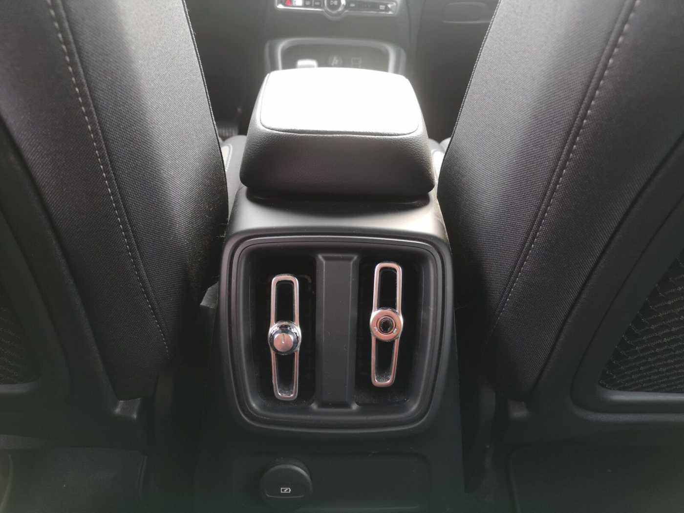 Volvo  T4 Core Plug-In Standheizung/Autom. /Klima