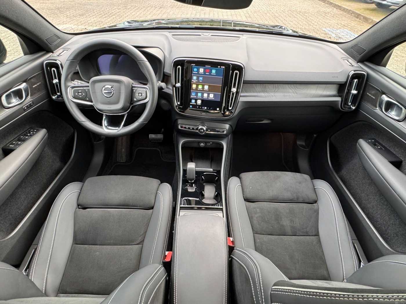 Volvo  Recharge Twin Pure Electric AWD Ultimate LED