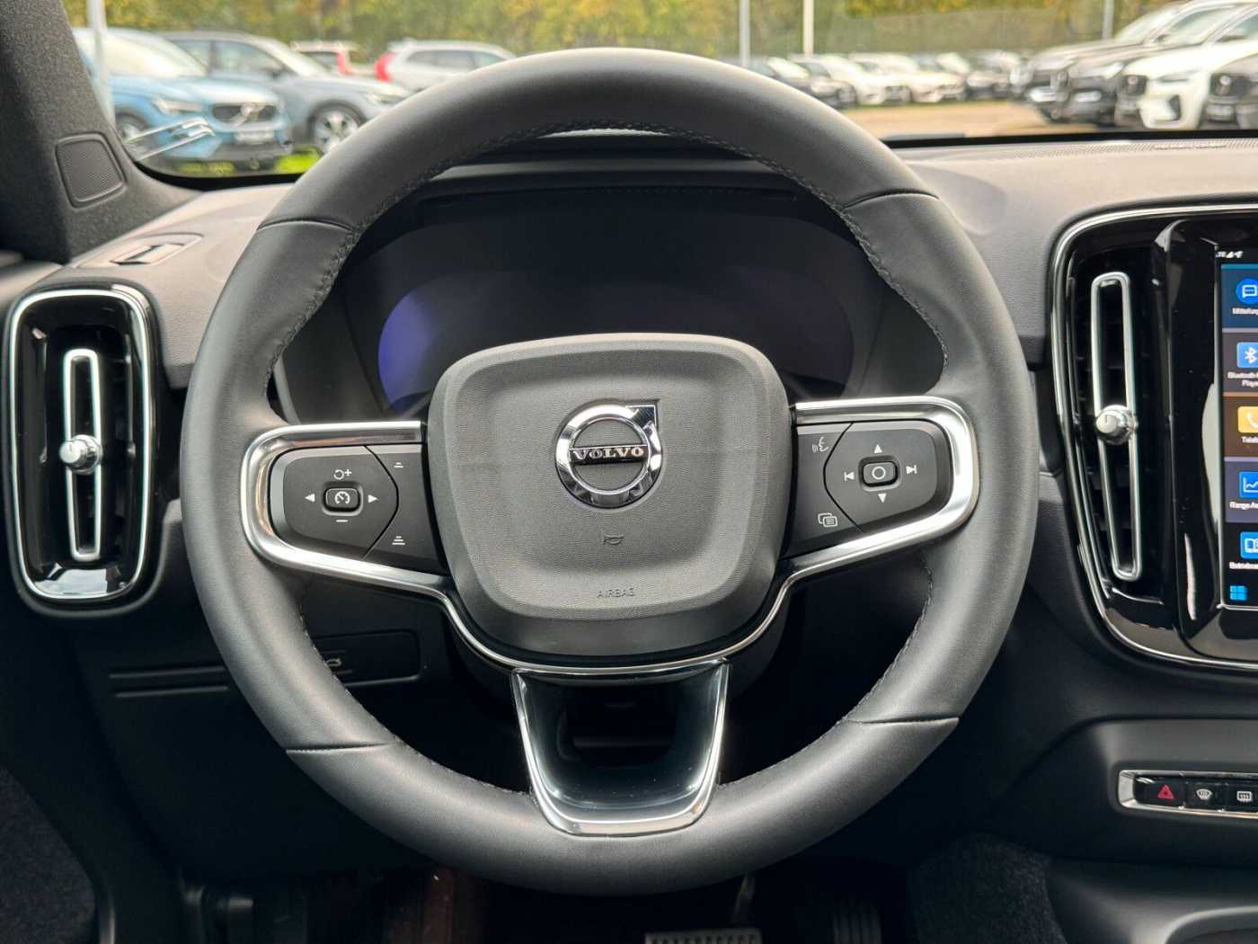 Volvo  Recharge Twin Pure Electric AWD Ultimate LED