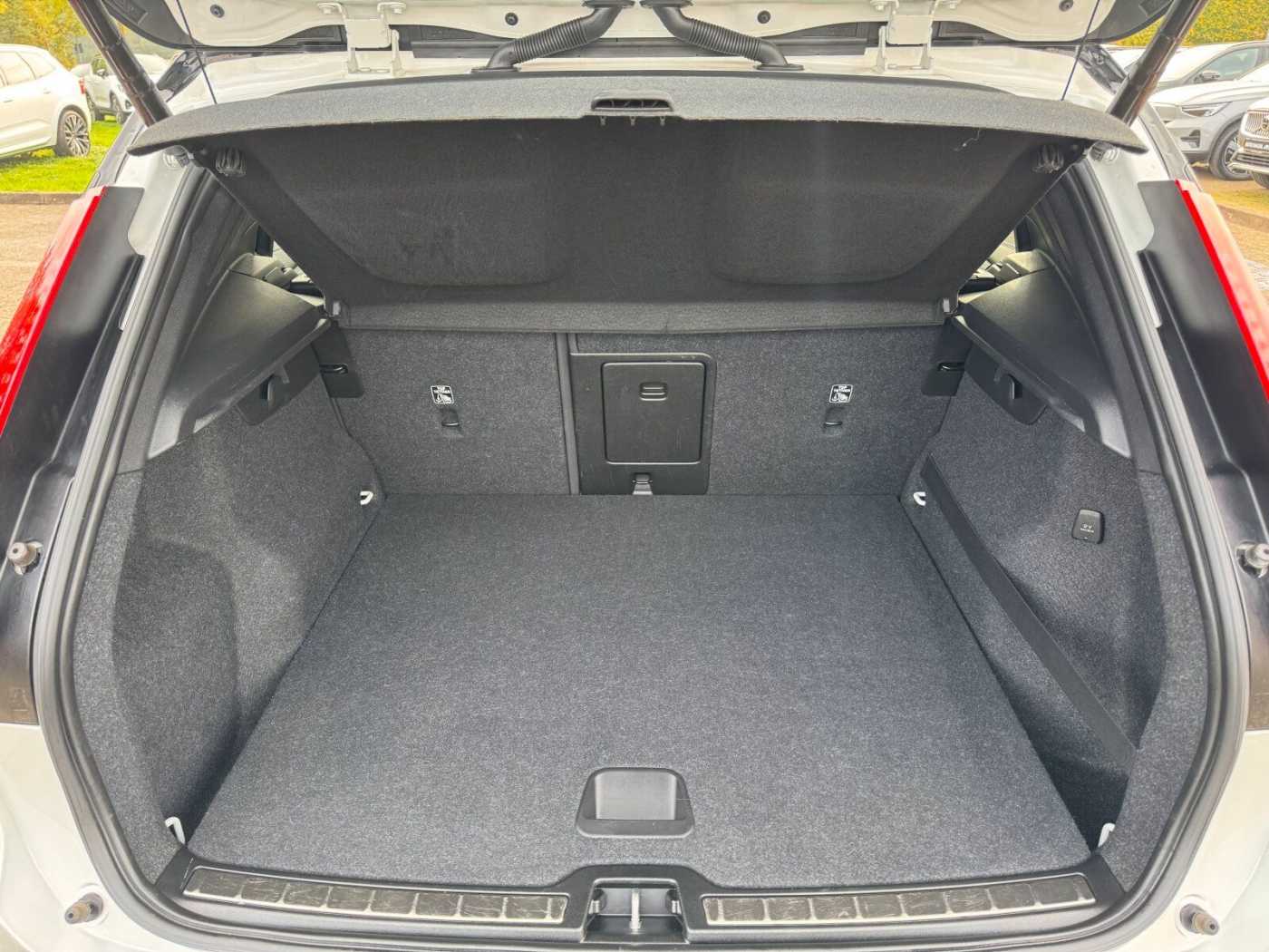 Volvo  T5 Twin Engine R-Design |AHK|PANO|ALCANTARA
