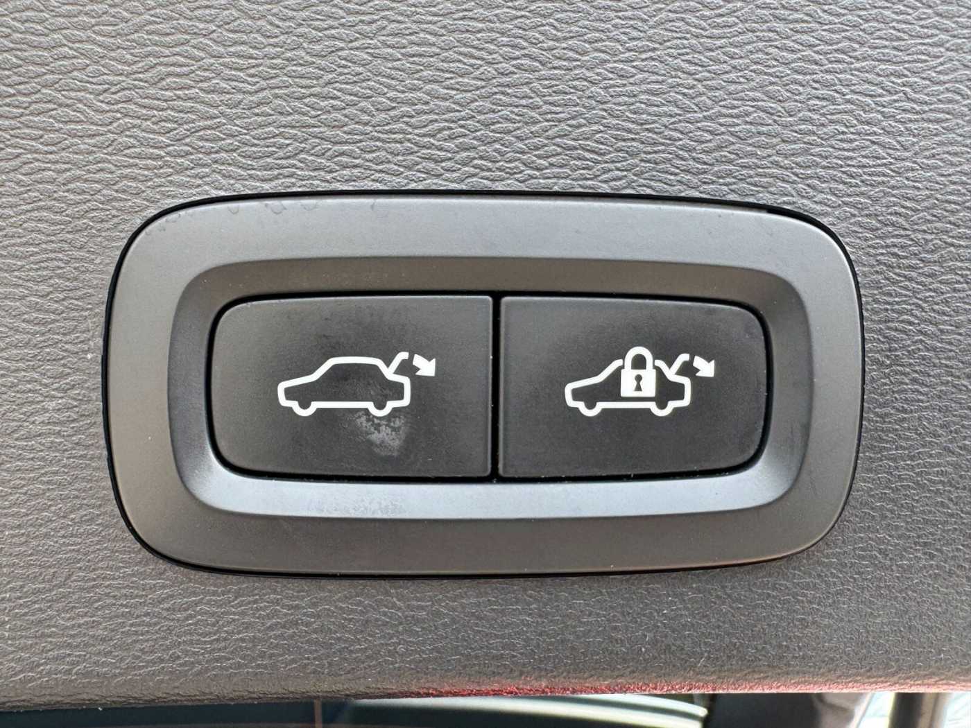 Volvo  T5 TwinEng Inscription Plug-In Navi | Autom