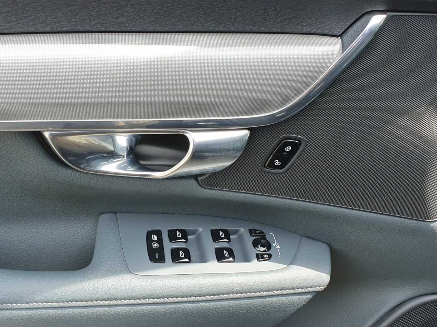 Volvo  Recharge T6 Inscription Expr AHK|PANO|STANDH