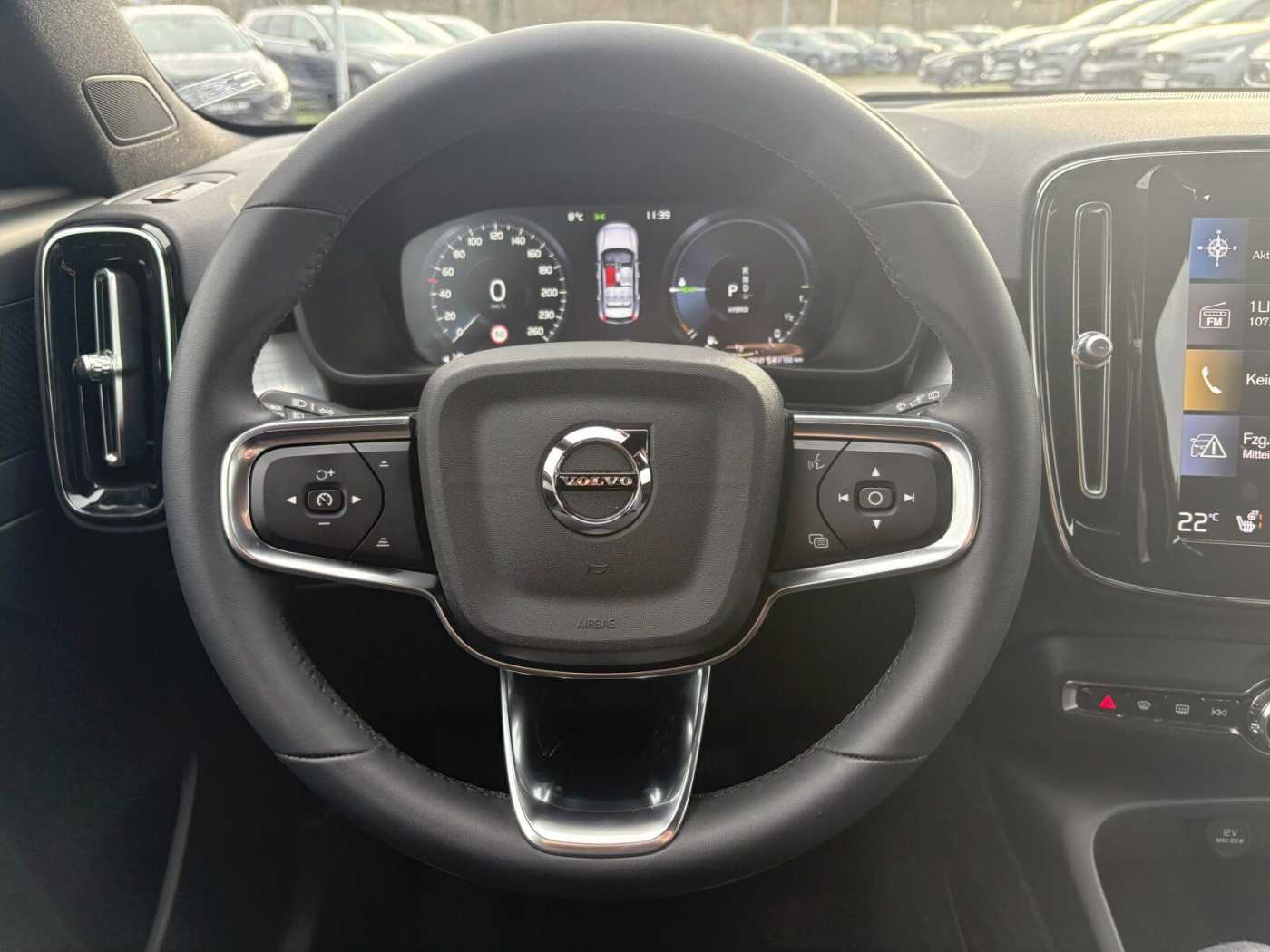 Volvo  Recharge T4 Plus Dark Navi/KeylessStart/LED