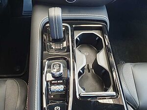 Volvo  T6 Twin Engine AWD R-Design | AHK | PANO |BC