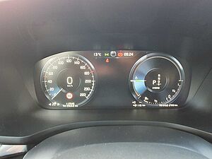 Volvo  T6 Twin Engine AWD R-Design Plug-In Navi/LED