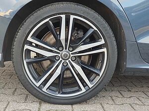 Volvo  T6 Twin Engine AWD R-Design Plug-In Navi/LED