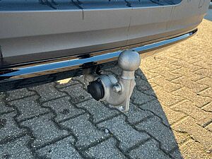 Volvo  Single Motor Extended Range Plus Black Edit