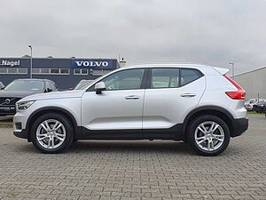 Volvo  T4 AWD Momentum (EURO 6d-TEMP) Navi/Autom.