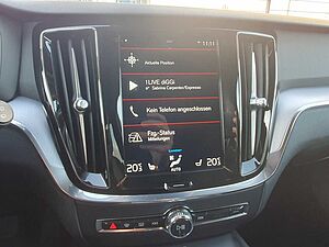 Volvo  D4 Momentum Pro Navi/Keyless-Start/Autom/LED