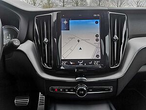 Volvo  T8 Twin Engine AWD R Design Plug-In Navi/SD