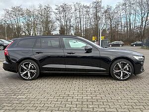 Volvo  T6 Twin Engine AWD Plus Dark Plug-In Autom.