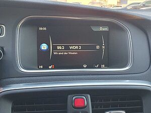 Volvo  D3 Momentum Navi/Pano-Dach/LED