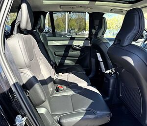 Volvo  T8 Facelift Ultra Bright AHK|PANO|