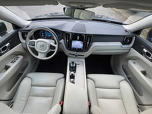 Volvo  T6 AWD Inscription Plug-In SD/Autom. /Klima