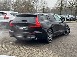 Volvo  T6 TwinEngine AWD Inscription Expression LED