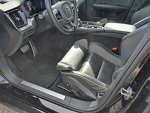 Volvo  T6 Twin Engine AWD R-Design