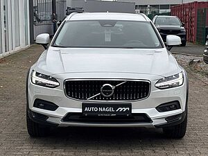 Volvo  CC Autom. B4 AWD Plus 20'|FULL LED |LEDER|360