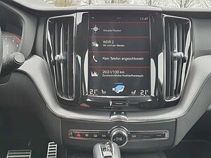 Volvo  T4 Autom. R-Design Navi/Keyless-Start/Klima