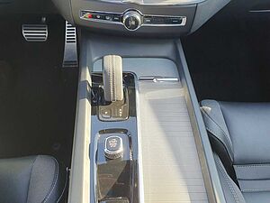 Volvo  T6 AWD R-Design Plug-In SD/Keyless-Start/BC