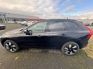 Volvo  Recharge T8 Plus Dark PANO