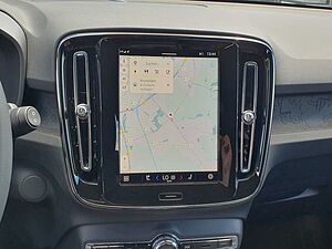 Volvo  Recharge Plus Dark